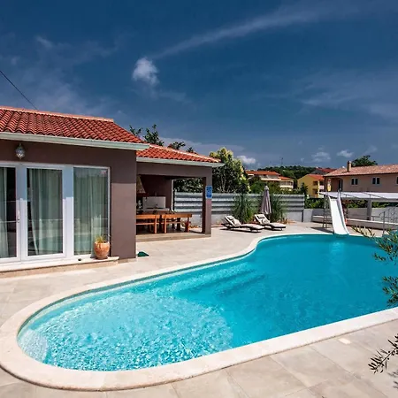 Emily * מדולין